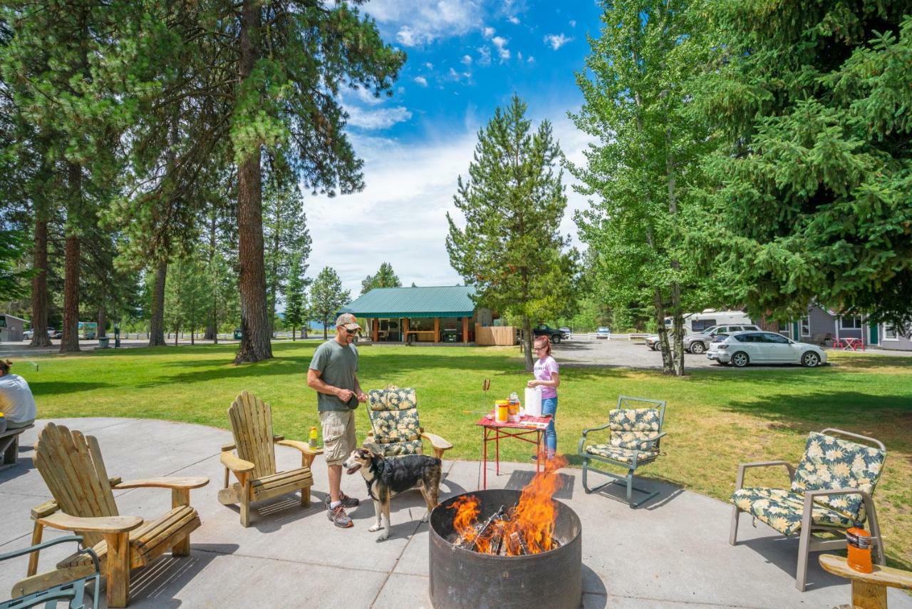 Crater Lake Resort Fort Klamath Экстерьер фото