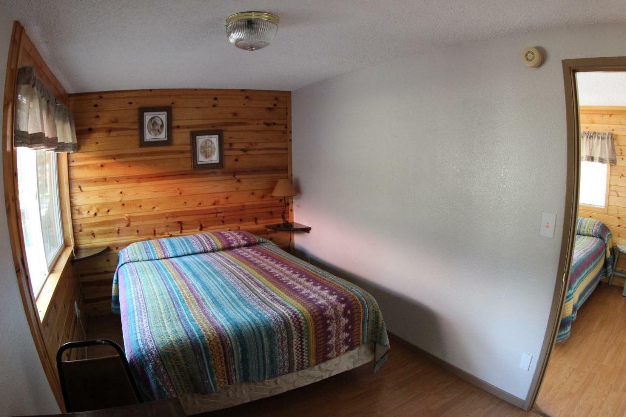 Crater Lake Resort Fort Klamath Экстерьер фото