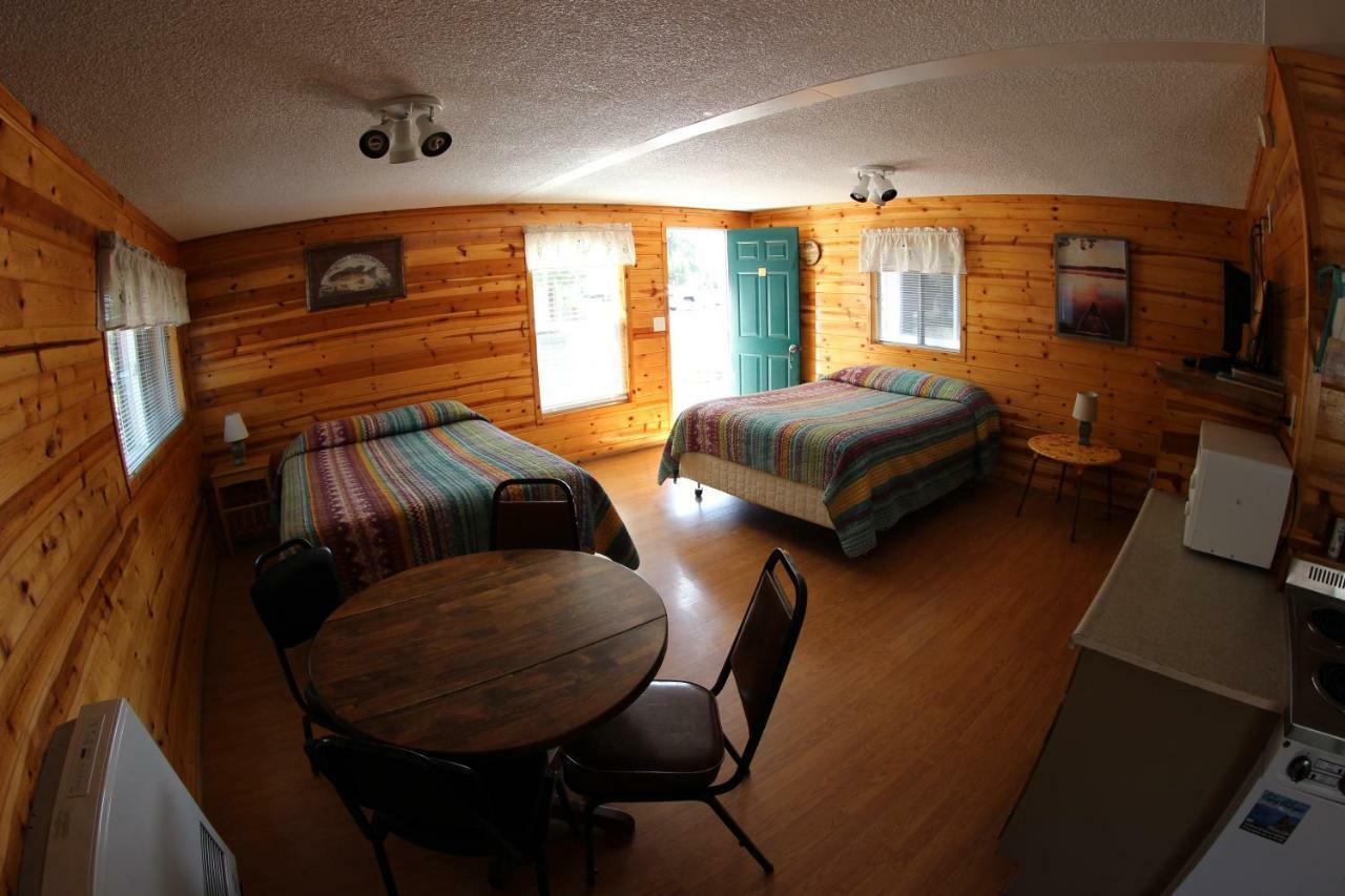 Crater Lake Resort Fort Klamath Экстерьер фото